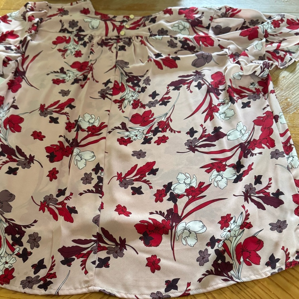 Liz Claiborne Floral Blouse